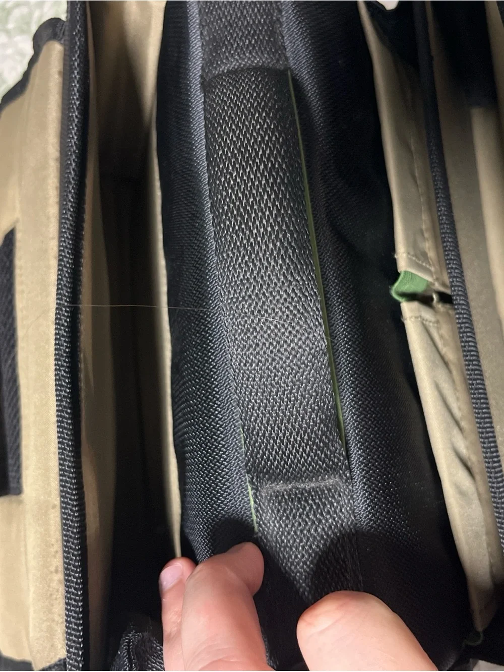 Solo Tech Collection Check Fast Security Multi Purpose Case Bag Carrier Luggage
